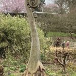Chainsaw sculpture